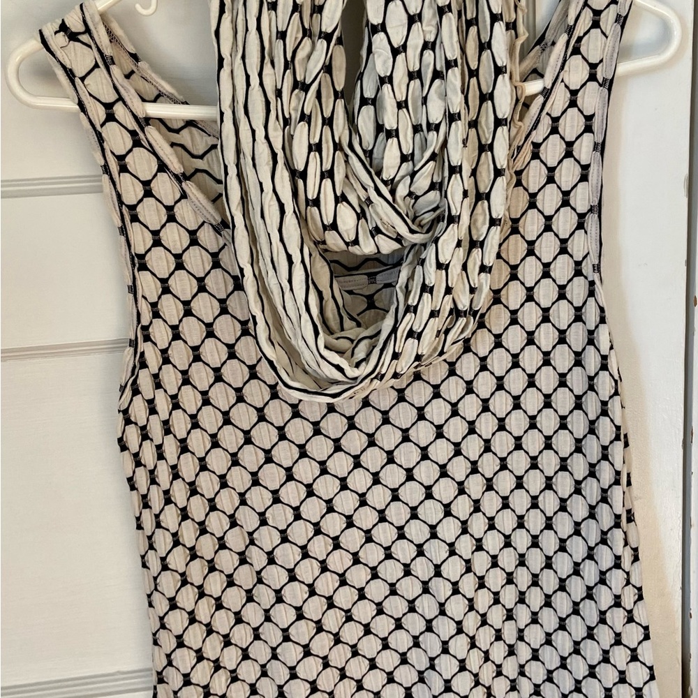Tianello Tencel top with Scarf!